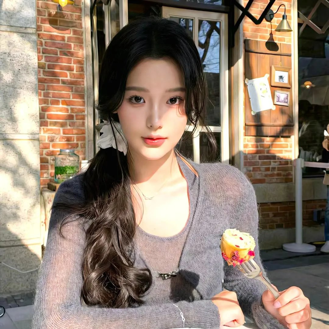 觉醒当天打脸自以为是的高冷女神